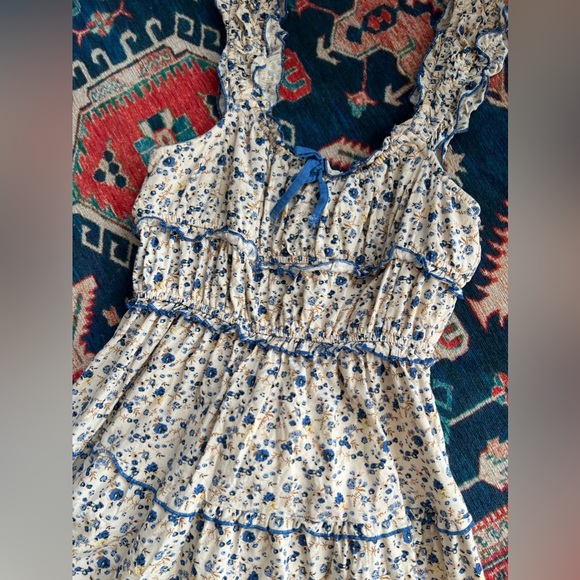 NWOT Japana cottagecore blue cream floral tiered a-line rouched mini dress, sz M - Picture 2 of 4